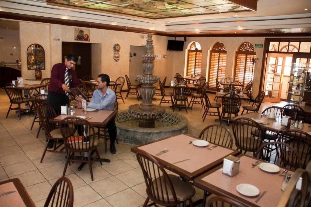 Hotel Villa Del Sol Ciudad Juarez Ngoại thất bức ảnh